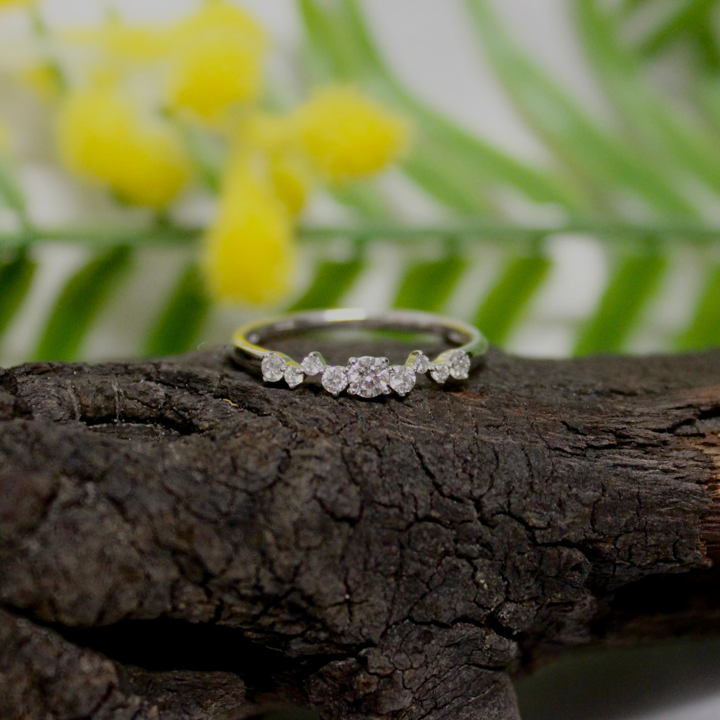 9ct White Gold Scatter Diamond Ring