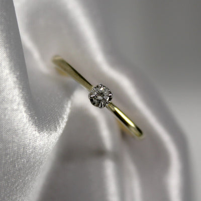 9ct Yellow Gold Solitaire Diamond Ring