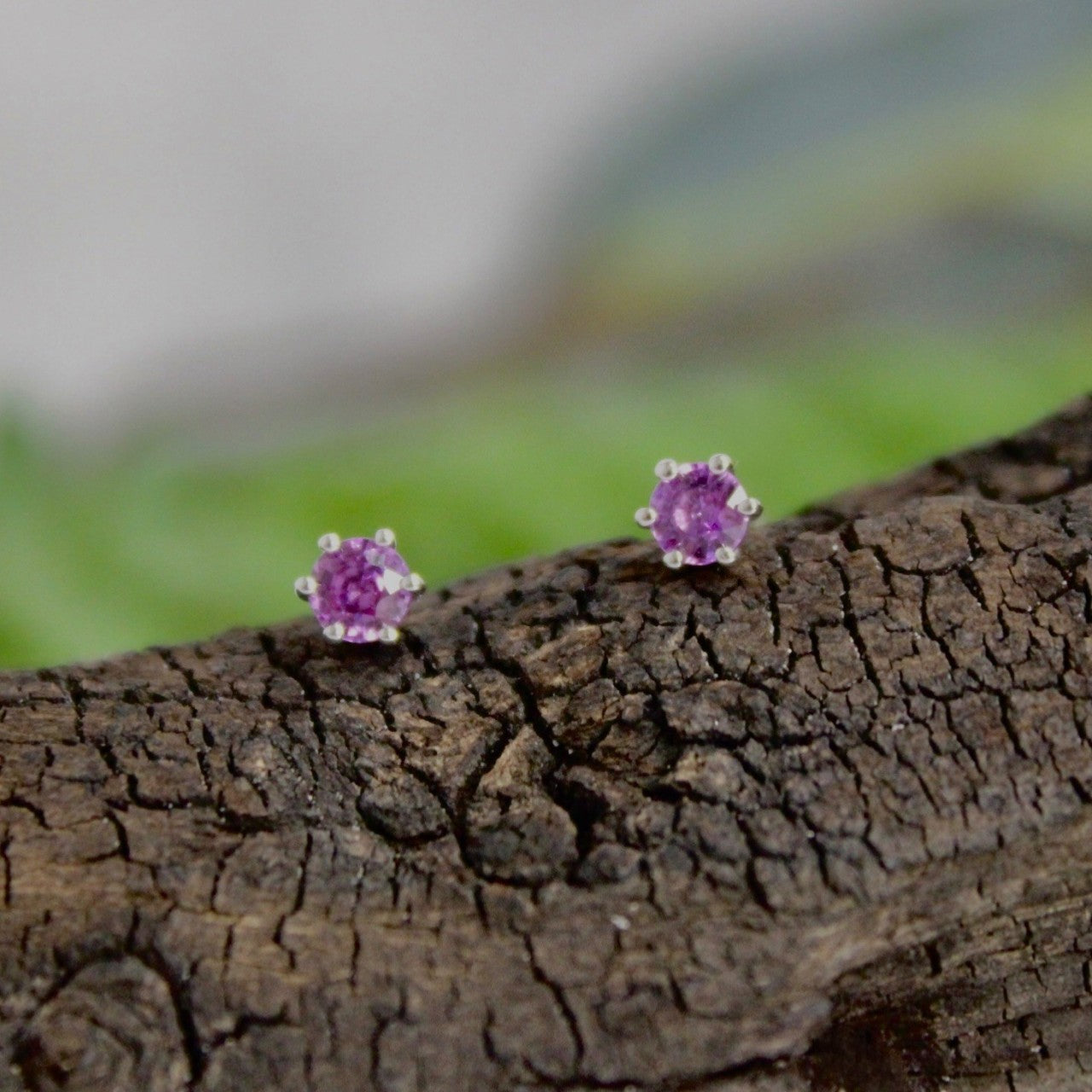 18ct White Gold Purple Sapphire Studs