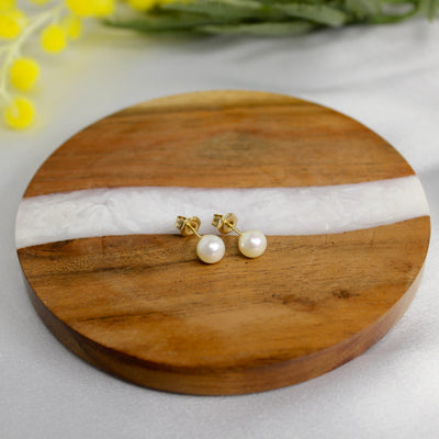 9ct Yellow Gold Large Freshwater Pearl Studs