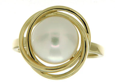 Button Freshwater Pearl Ring